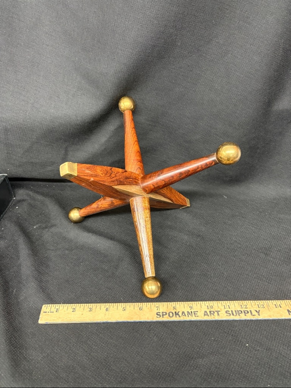 Wood and metal oversized jack - Picture 4 of 4